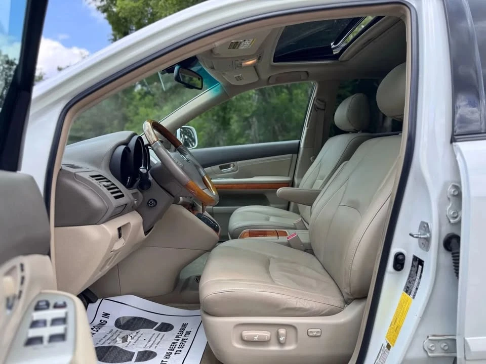 2007 Lexus RX 2nd Gen - Image 3 of 4