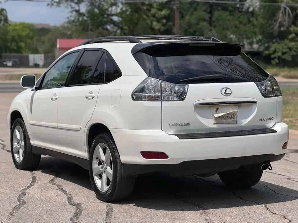 2007 Lexus RX 2nd Gen - Image 2 of 4