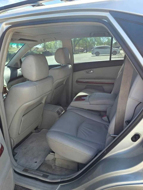 2007 Lexus RX 2nd Gen - Image 6 of 7