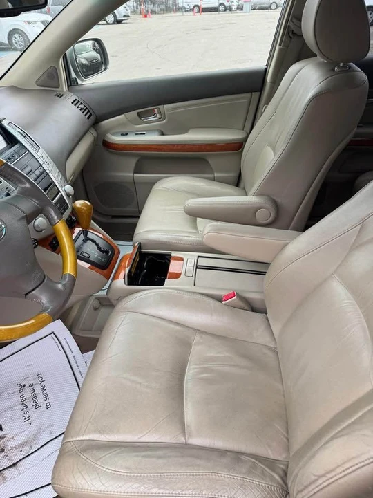 2007 Lexus RX 2nd Gen - Image 7 of 11