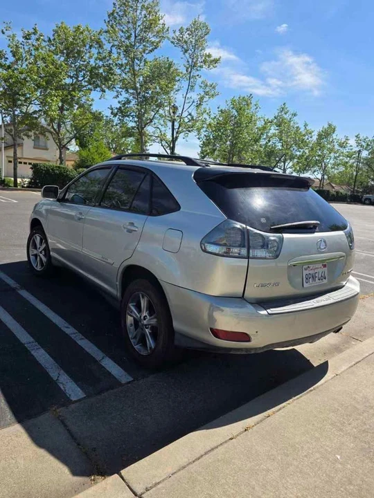 2007 Lexus RX 2nd Gen - Image 4 of 7