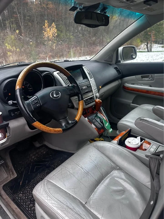 2007 Lexus RX 2nd Gen - Image 6 of 9
