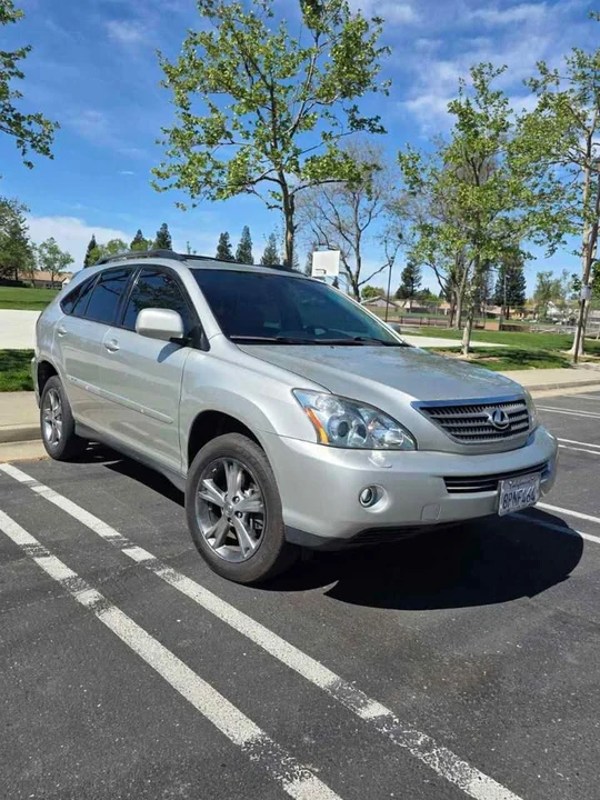 2007 Lexus RX 2nd Gen - Image 2 of 7