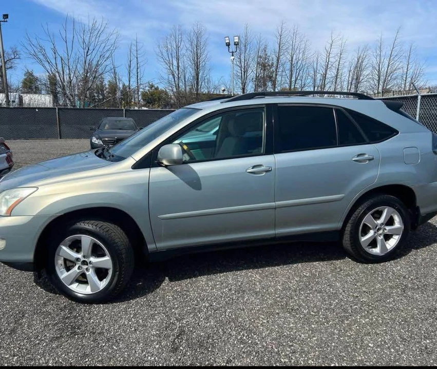 2007 Lexus RX 2nd Gen - Image 5 of 11