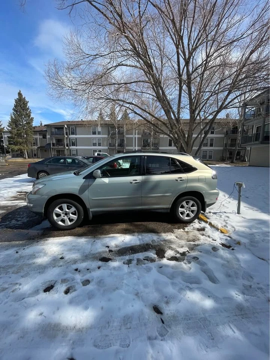 2007 Lexus RX 2nd Gen - Image 3 of 13