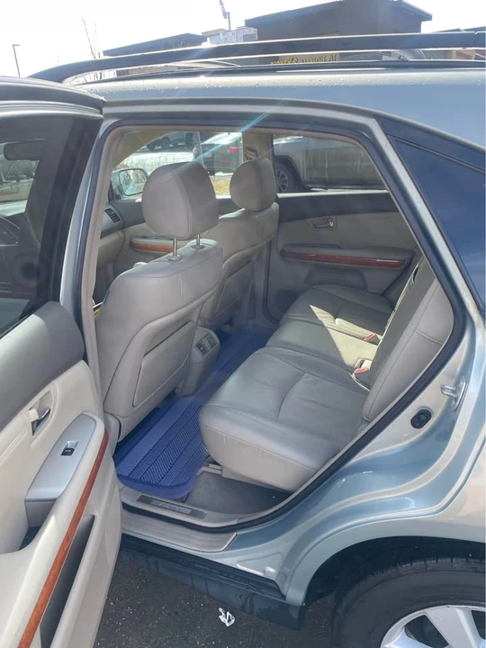 2007 Lexus RX 2nd Gen - Image 12 of 13