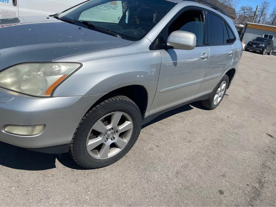 2007 Lexus RX 2nd Gen - Image 2 of 8