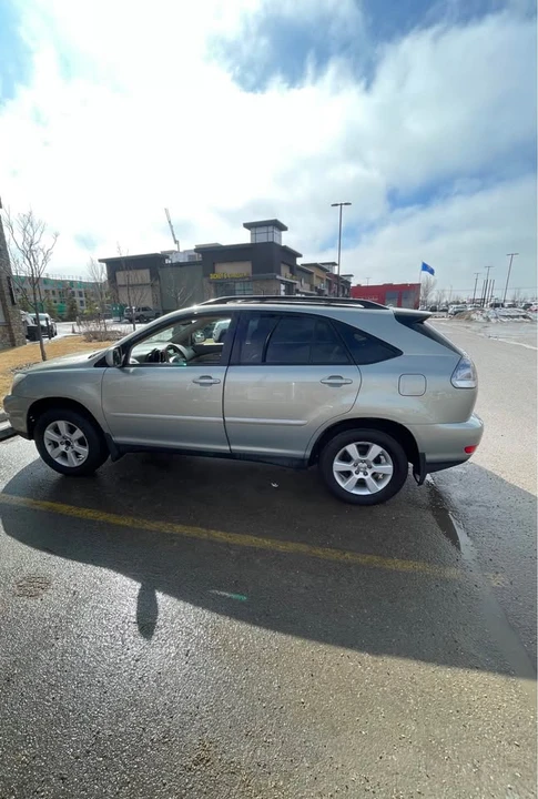 2007 Lexus RX 2nd Gen - Image 4 of 13