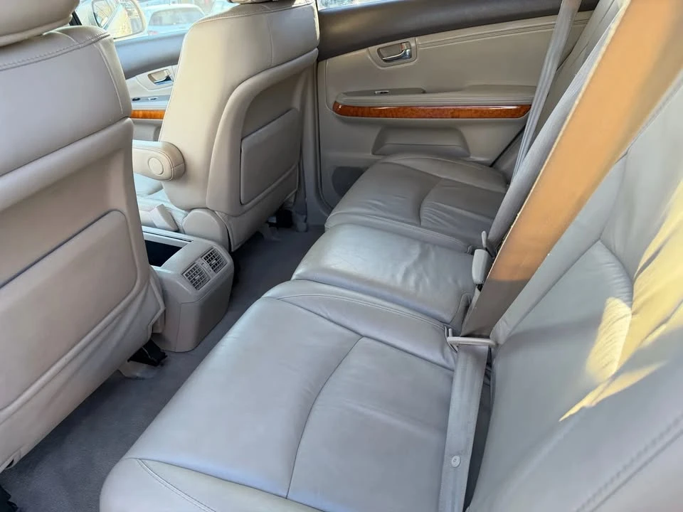 2007 Lexus RX 2nd Gen - Image 11 of 20
