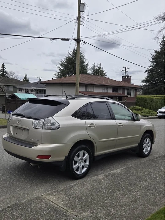 2007 Lexus RX 2nd Gen - Image 5 of 18