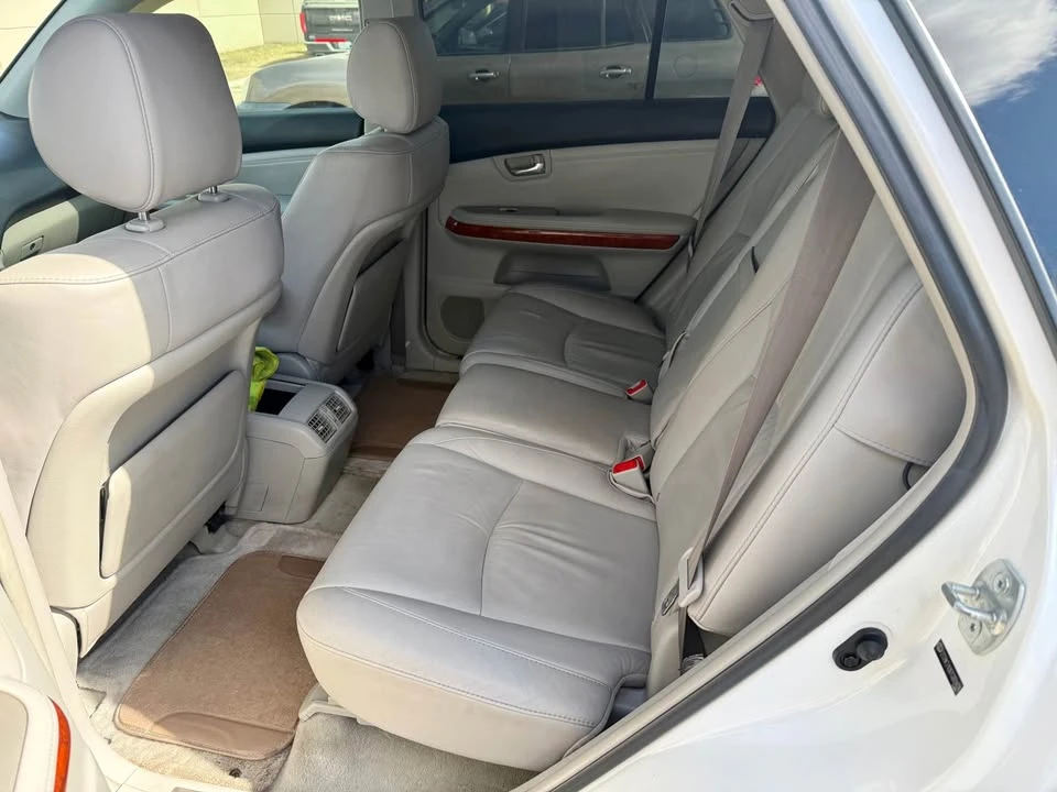 2007 Lexus RX 2nd Gen - Image 6 of 11
