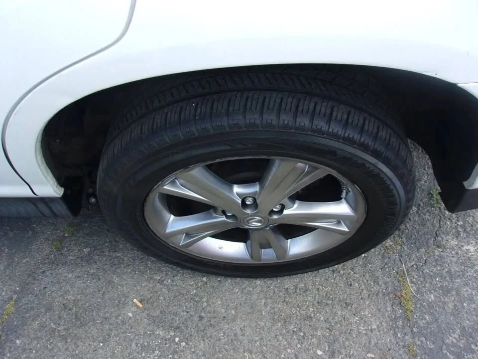 2007 Lexus RX 2nd Gen - Image 9 of 9