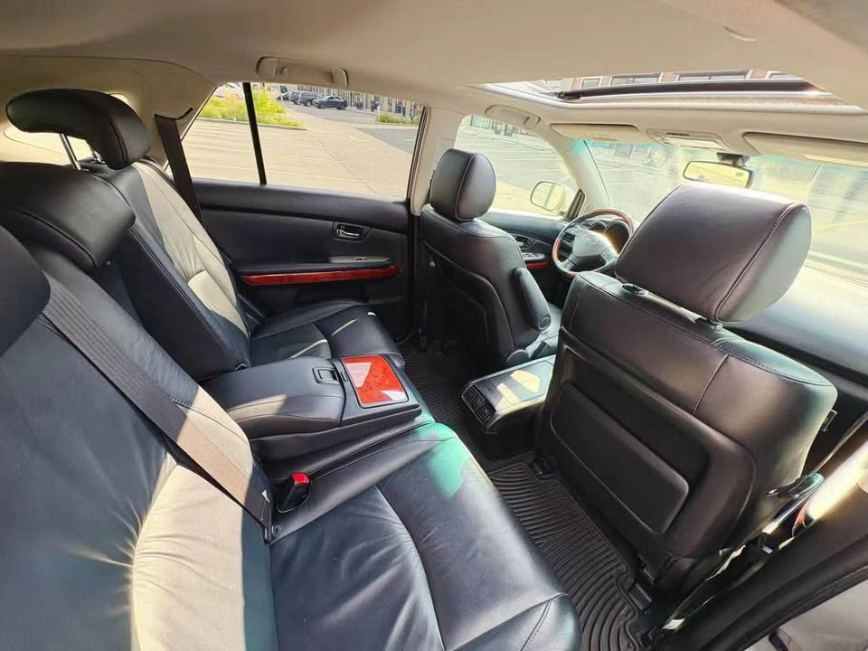 2007 Lexus RX 2nd Gen - Image 2 of 8