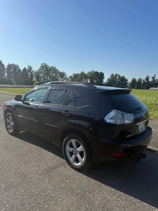 2007 Lexus RX 2nd Gen - Image 2 of 11