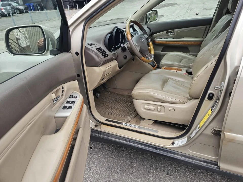2007 Lexus RX 2nd Gen - Image 10 of 19