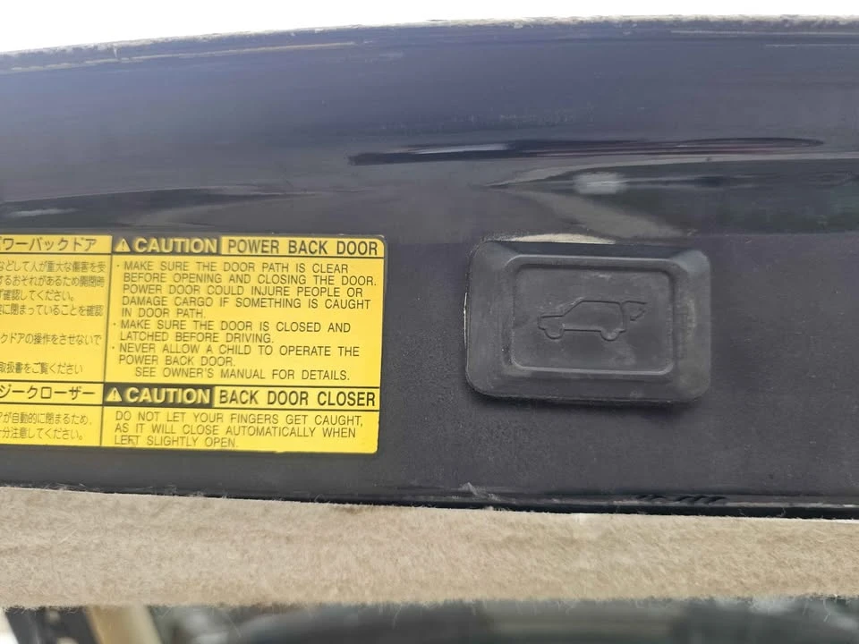 2007 Lexus RX 2nd Gen - Image 17 of 19