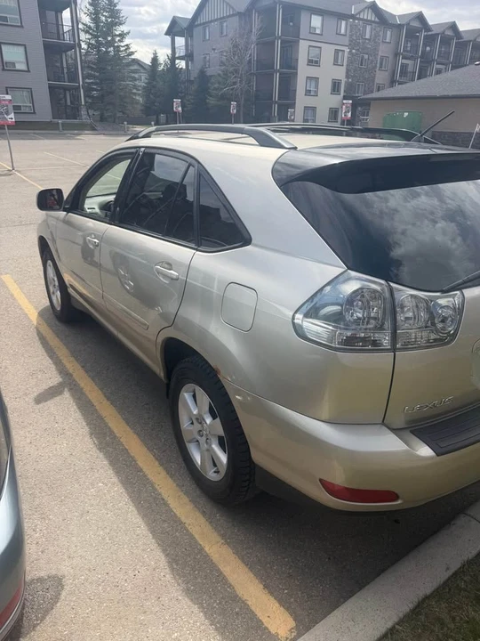 2007 Lexus RX 2nd Gen - Image 3 of 8