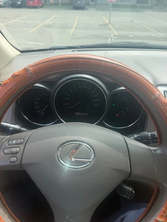 2007 Lexus RX 2nd Gen - Image 7 of 8