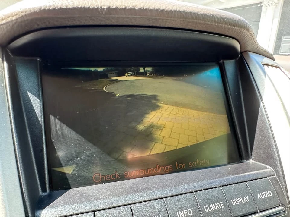 2007 Lexus RX 2nd Gen - Image 16 of 18