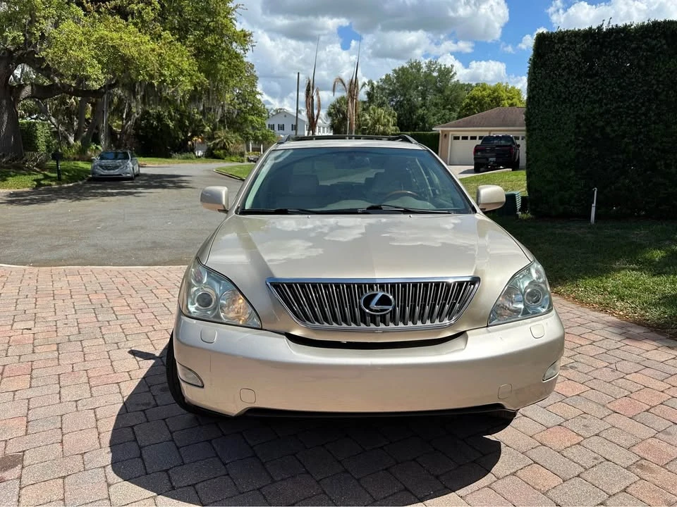 2007 Lexus RX 2nd Gen - Image 3 of 18