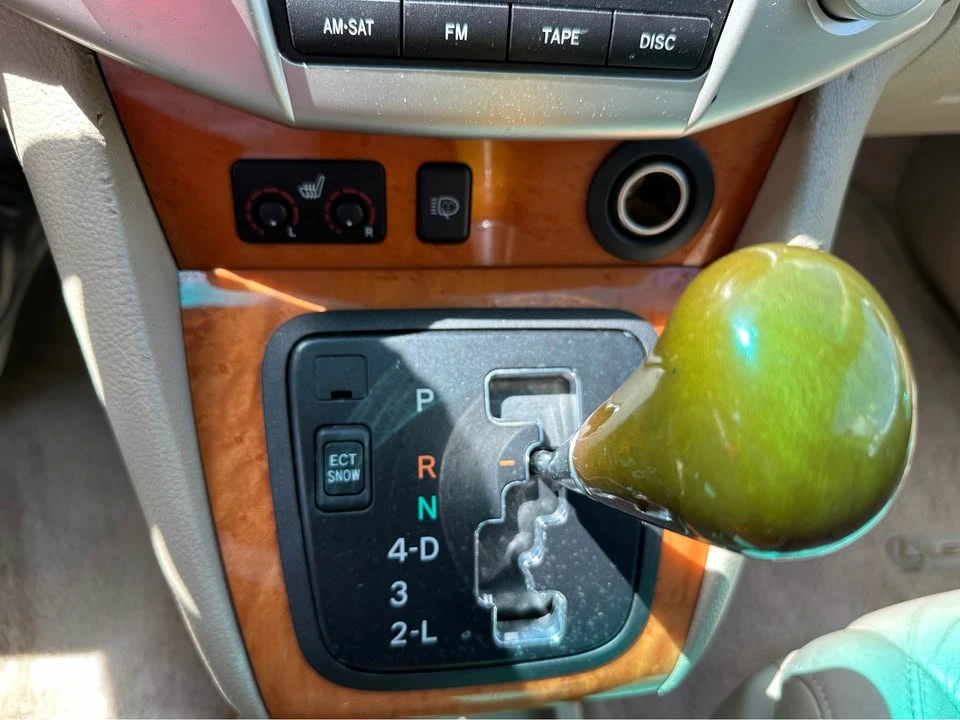 2007 Lexus RX 2nd Gen - Image 17 of 18