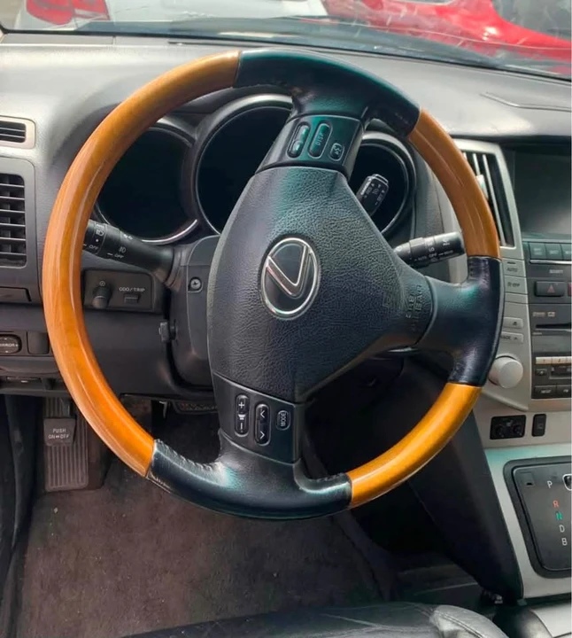 2007 Lexus RX 2nd Gen - Image 4 of 5