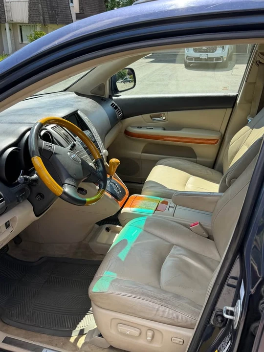 2007 Lexus RX 2nd Gen - Image 9 of 10