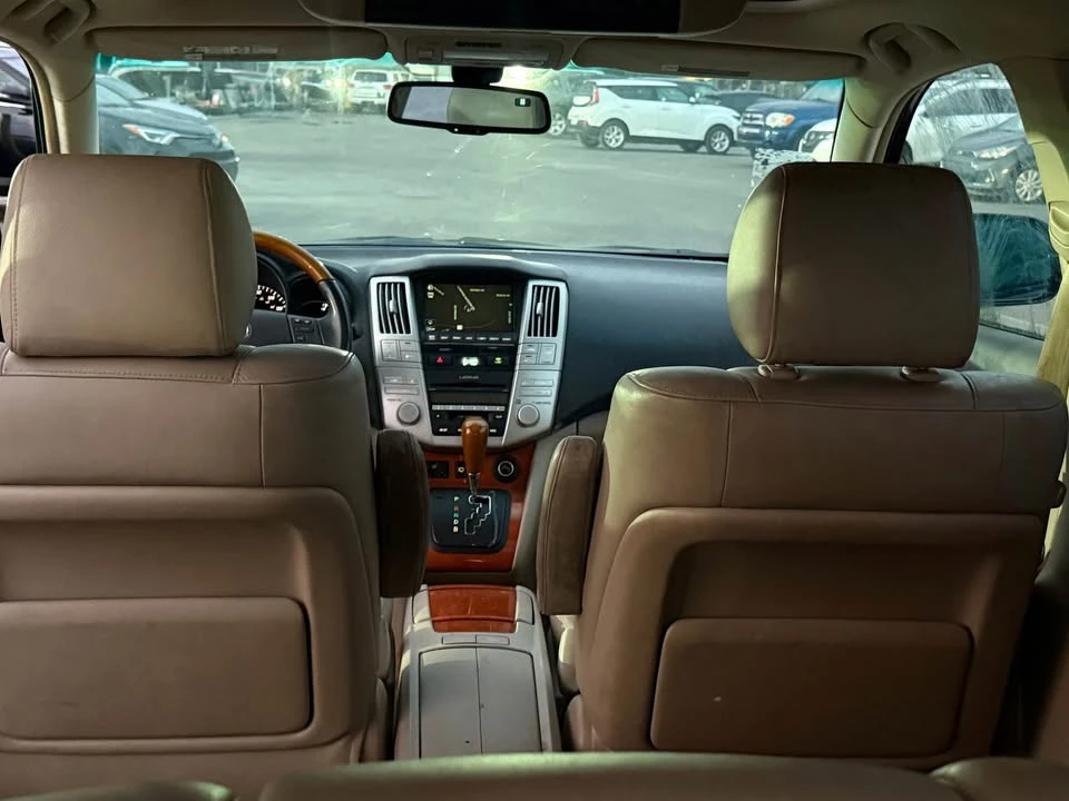 2007 Lexus RX 2nd Gen - Image 2 of 12