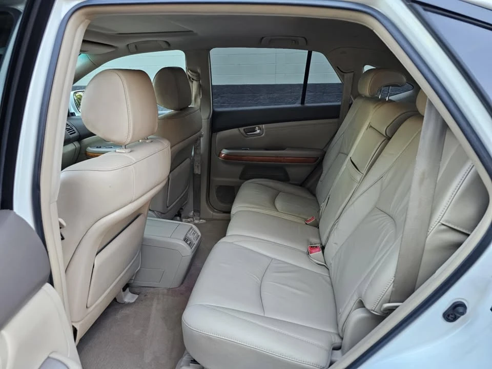 2007 Lexus RX 2nd Gen - Image 11 of 17