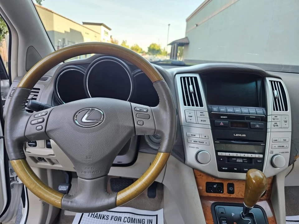 2007 Lexus RX 2nd Gen - Image 13 of 17