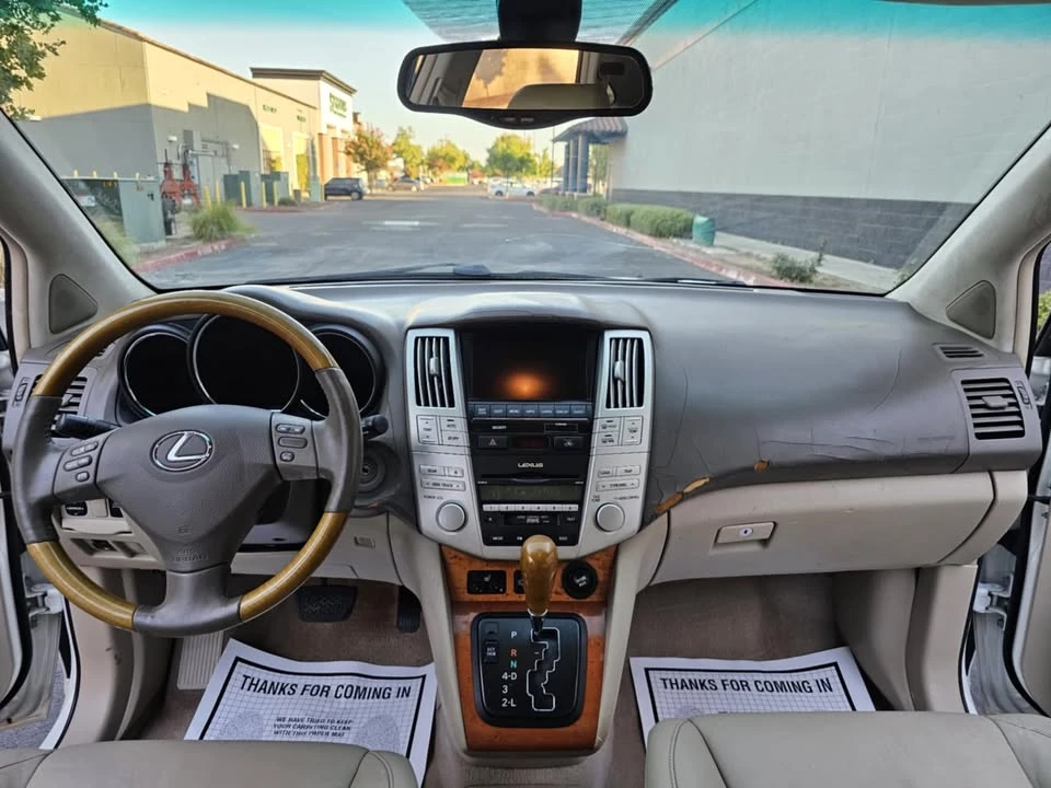 2007 Lexus RX 2nd Gen - Image 12 of 17