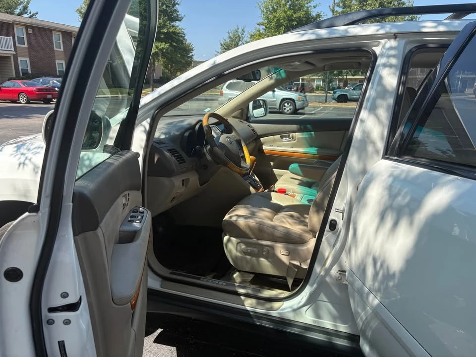 2007 Lexus RX 2nd Gen - Image 7 of 20