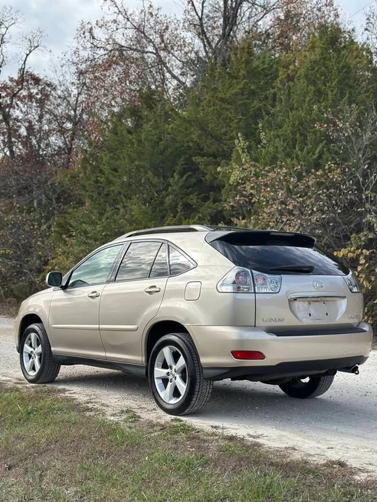 2007 Lexus RX 2nd Gen - Image 3 of 18