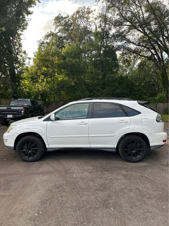 2007 Lexus RX 2nd Gen - Image 11 of 15