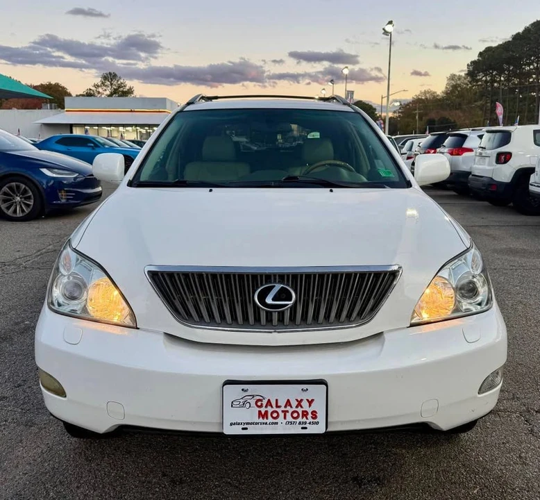 2007 Lexus RX 2nd Gen - Image 3 of 18