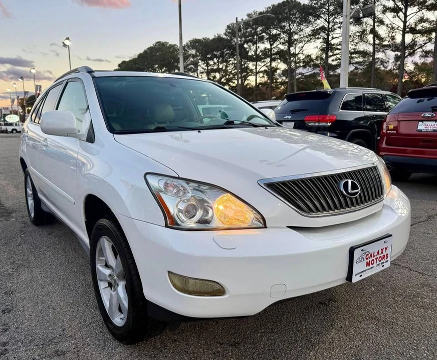 2007 Lexus RX 2nd Gen - Image 2 of 18