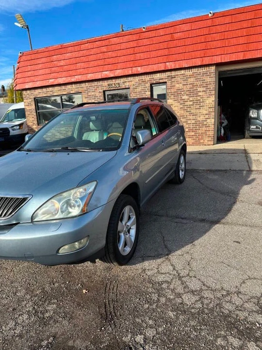 2007 Lexus RX 2nd Gen - Image 2 of 16