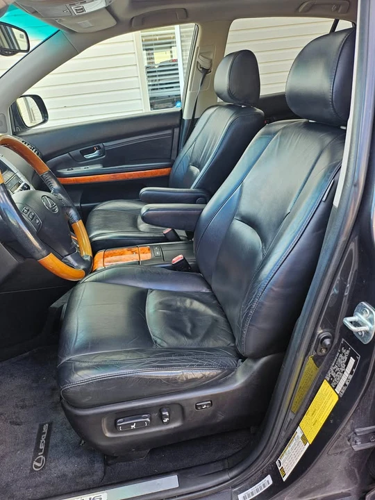 2007 Lexus RX 2nd Gen - Image 11 of 20