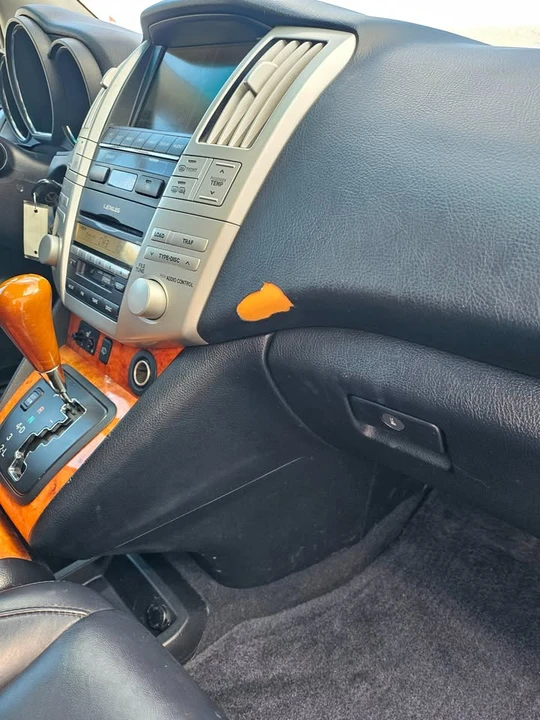 2007 Lexus RX 2nd Gen - Image 15 of 20