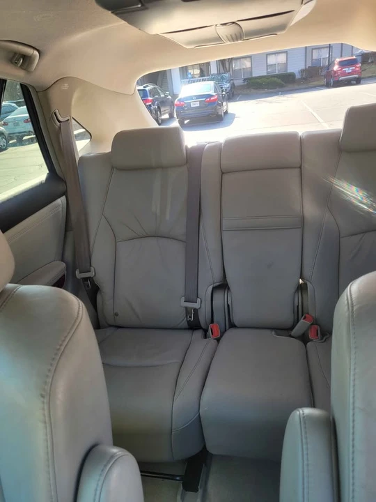 2007 Lexus RX 2nd Gen - Image 11 of 17