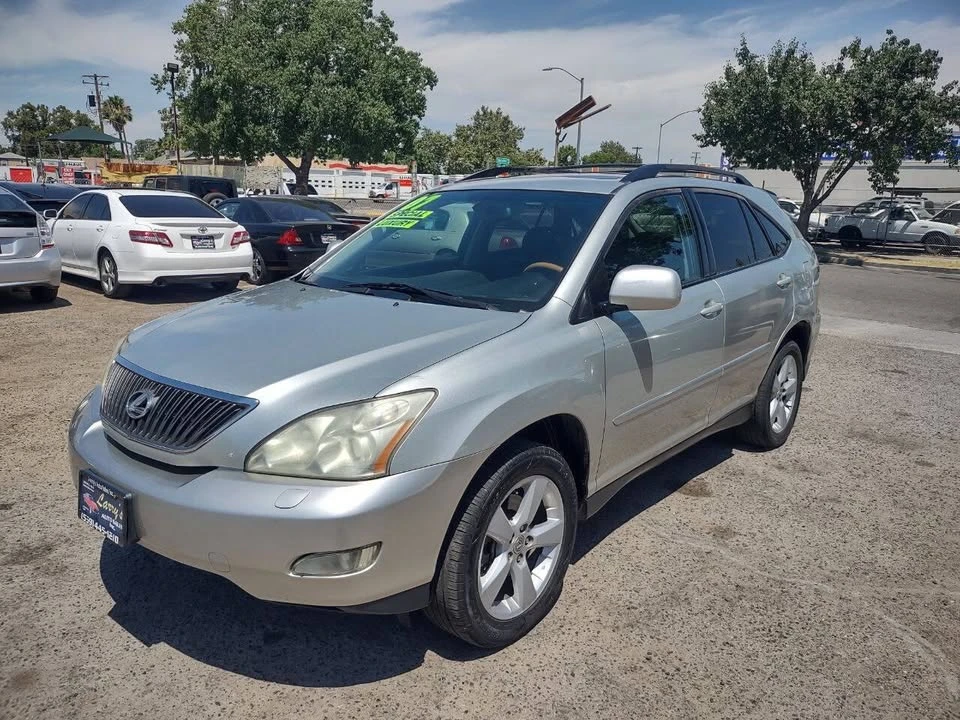 2007 Lexus RX 2nd Gen - Image 3 of 20