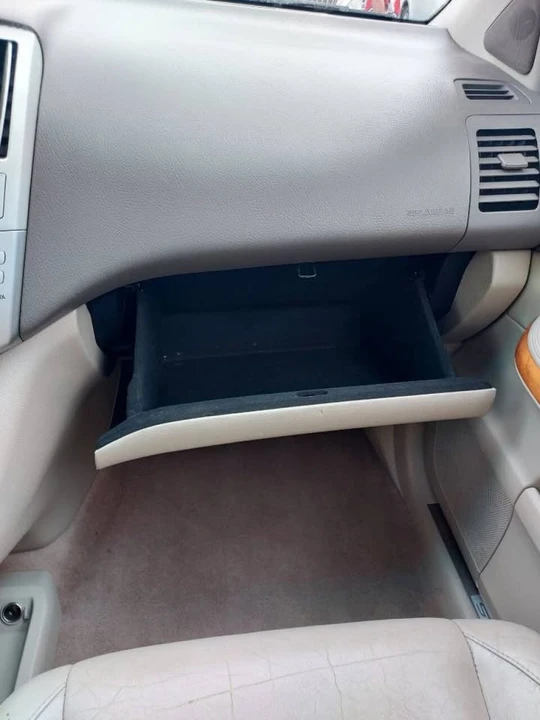 2007 Lexus RX 2nd Gen - Image 16 of 20
