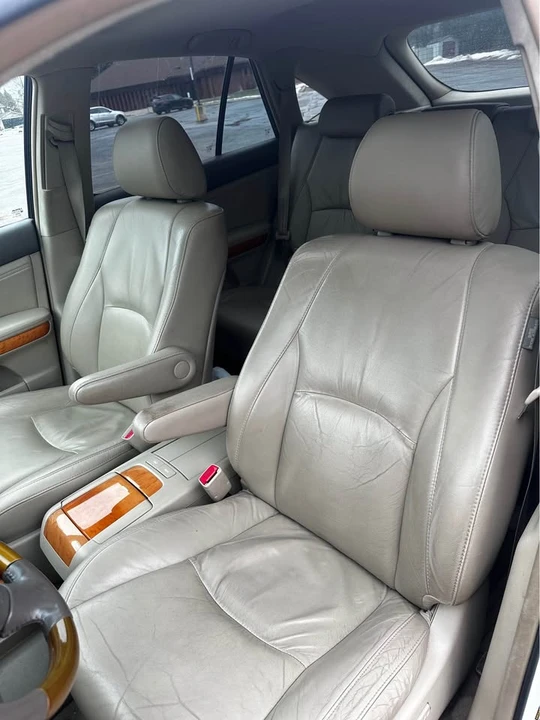 2007 Lexus RX 2nd Gen - Image 12 of 16
