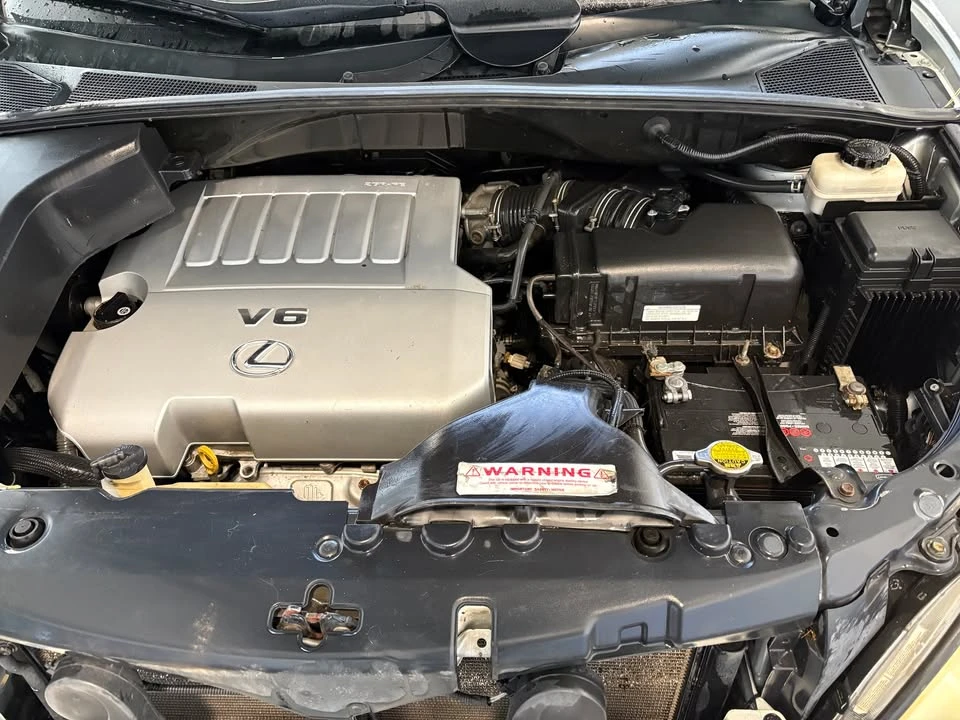 2007 Lexus RX 2nd Gen - Image 8 of 9