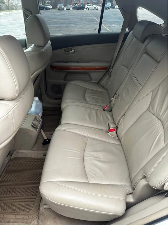 2007 Lexus RX 2nd Gen - Image 13 of 16