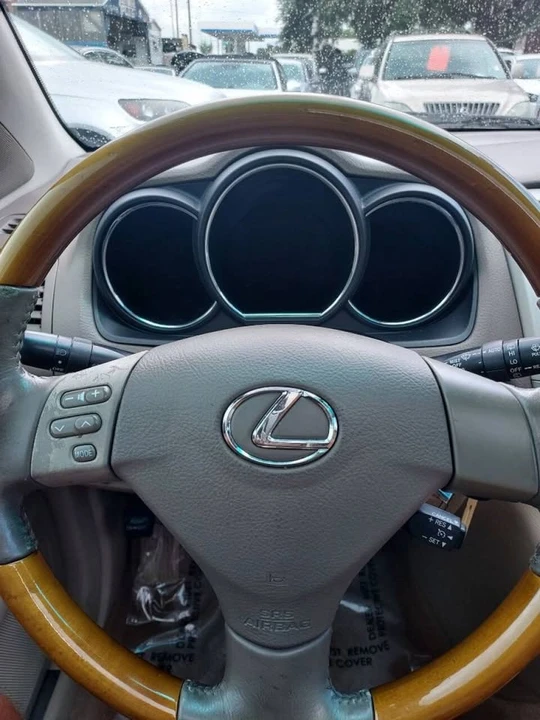 2007 Lexus RX 2nd Gen - Image 15 of 20