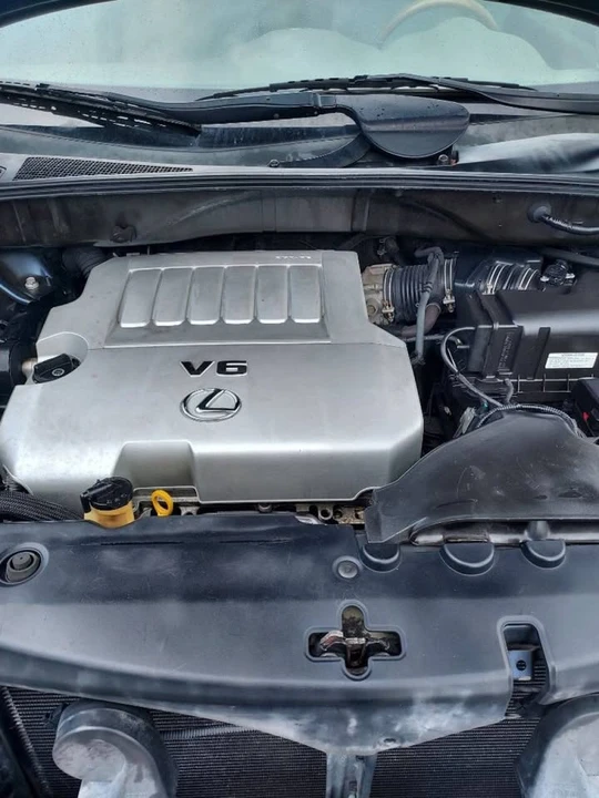 2007 Lexus RX 2nd Gen - Image 10 of 20