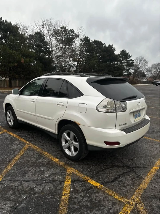 2007 Lexus RX 2nd Gen - Image 3 of 16