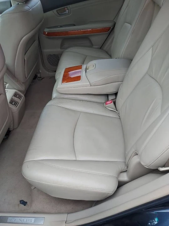 2007 Lexus RX 2nd Gen - Image 17 of 20
