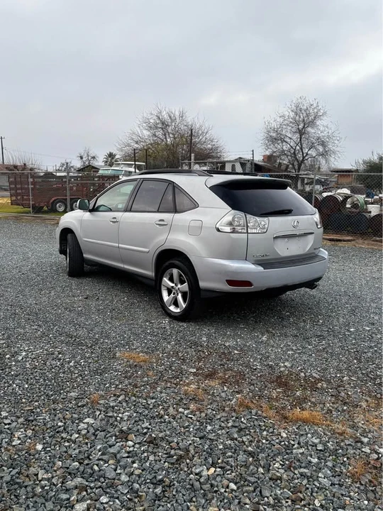 2007 Lexus RX 2nd Gen - Image 4 of 18